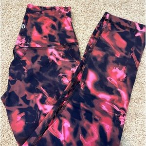 Lululemon High-rise pant 28”